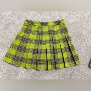 Aritzia green pleated micro skirt